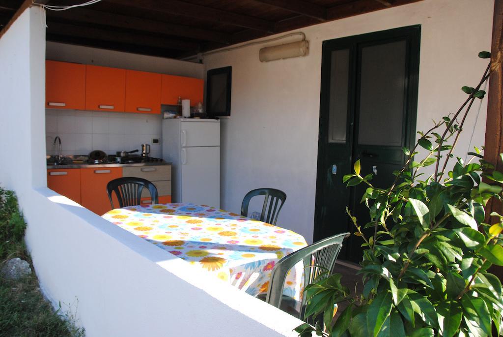 Leonardo Casa Vacanze Villa Mattinata Habitación foto
