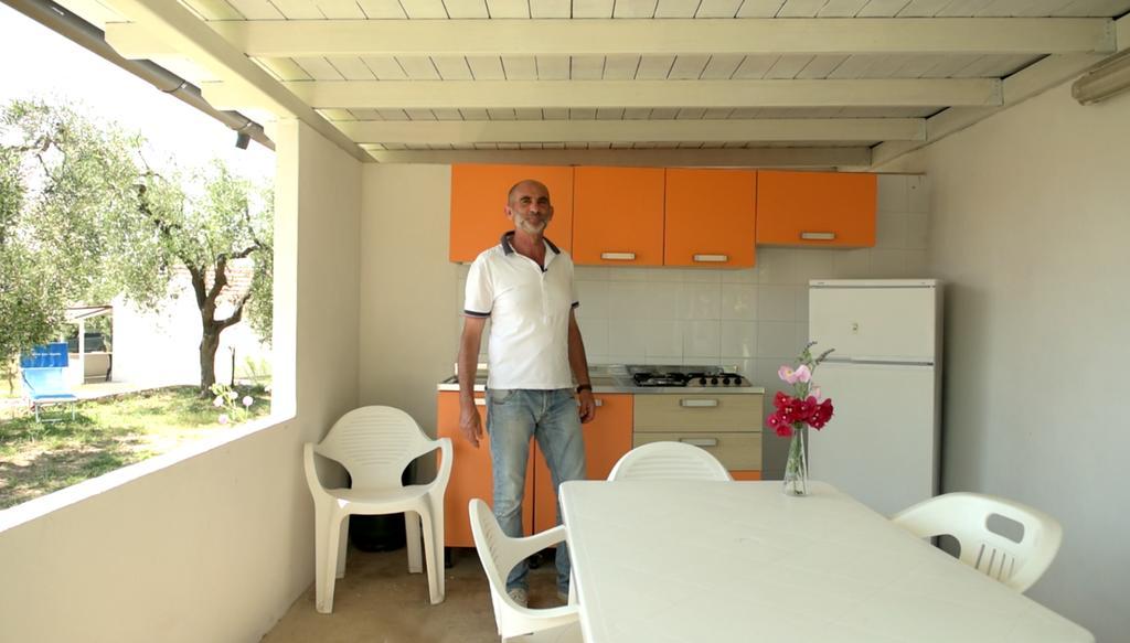 Leonardo Casa Vacanze Villa Mattinata Exterior foto